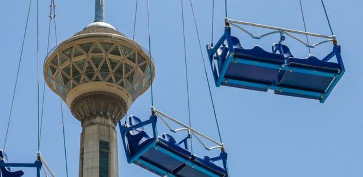 برج میلاد در روز طبیعت تعطیل است