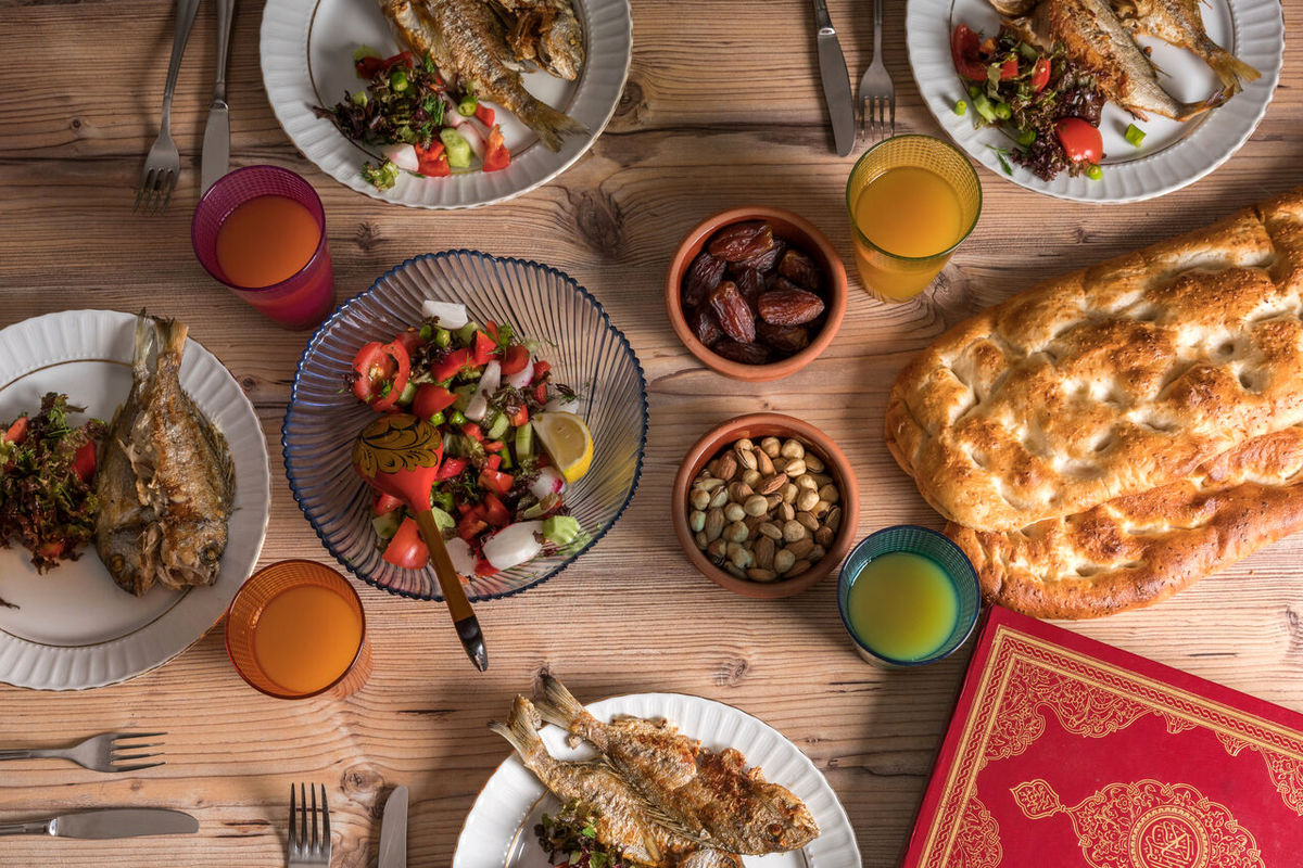 اصلاح عادات غذایی نادرست با روزه داری