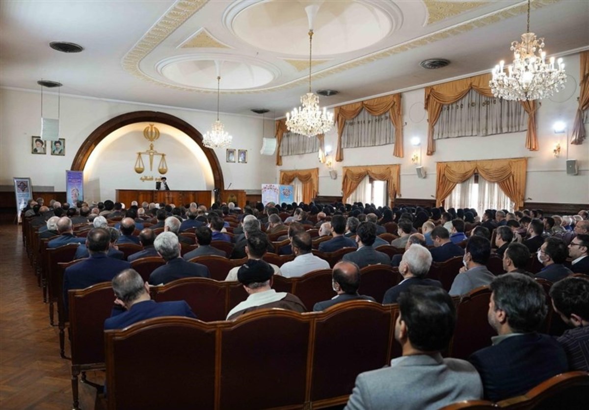 ورود ۹۵۰۰۰ پرونده به دیوان عالی کشور در سال ۱۴۰۱،