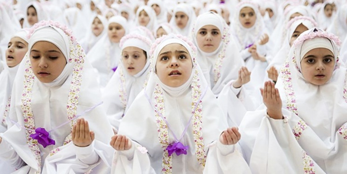 ۸۰۰ دانش آموز روزه اولی شهر الوند میهمان خوان کریمانه امام حسن مجتبی (ع) می‌شوند