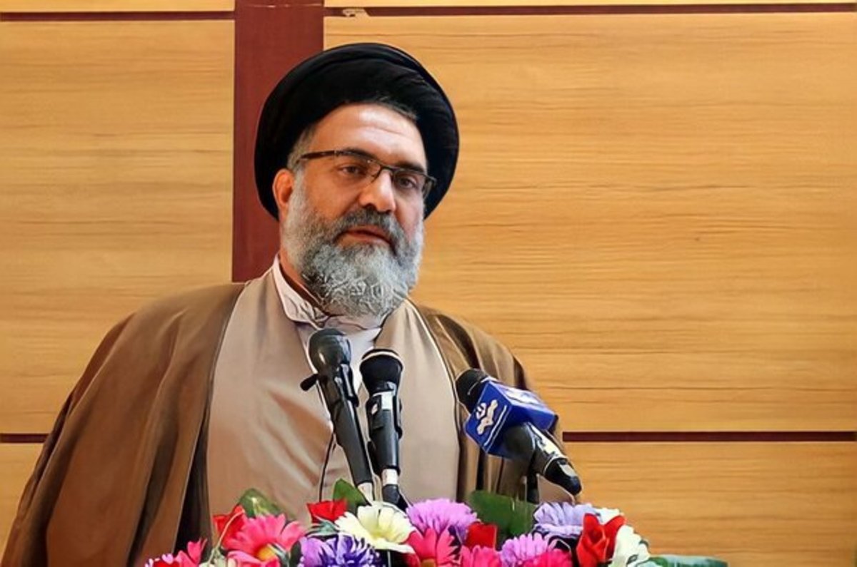 امام جمعه یاسوج: سنگ قبر‌ ۱٠٠ میلیونی و ۲٠٠ میلیون تومانی نوعی جهالت است