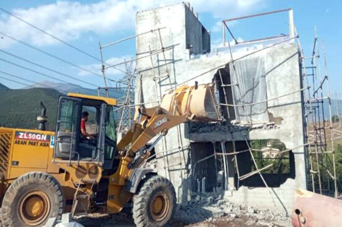 رفع تصرف ۶۰ هزار مترمربع از اراضی دولتی شهرستان سراوان