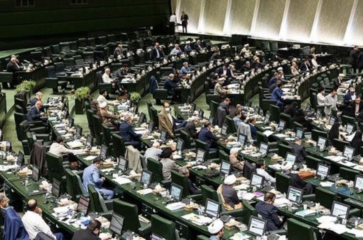 سوال از وزیر بهداشت در دستورکار امروز مجلس