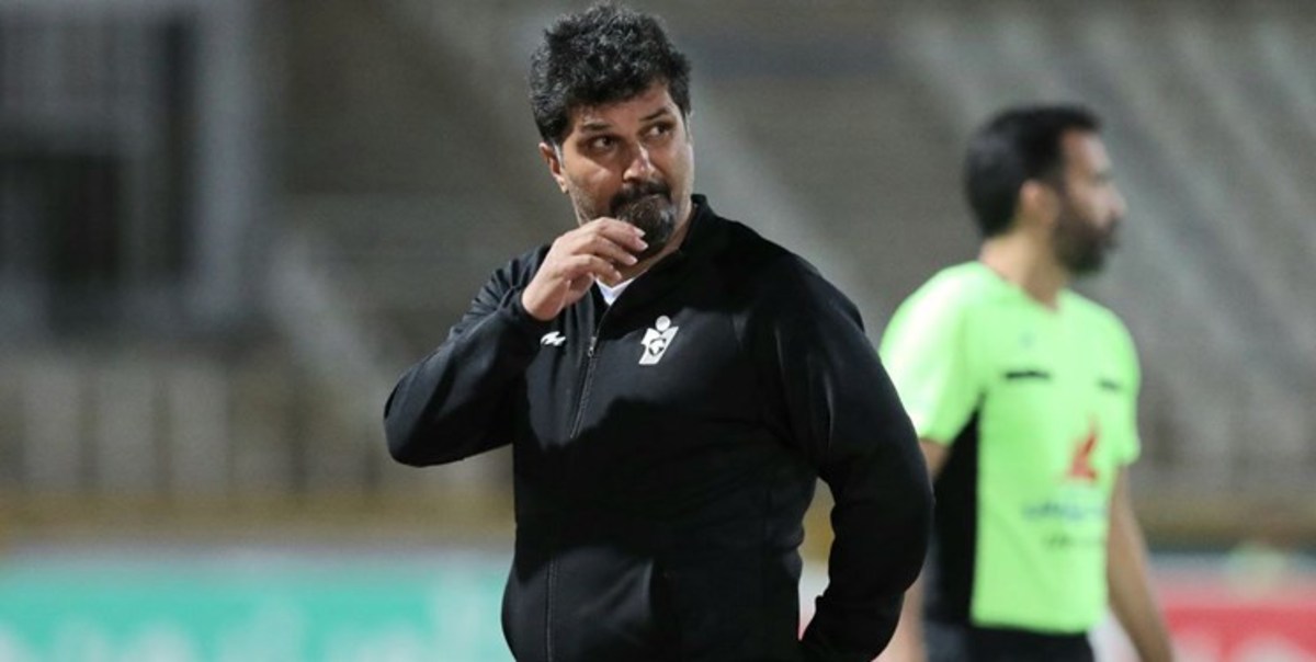 فدراسیون فوتبال منتظر پاسخ گزینه اصلی سرمربیگری تیم امید