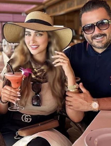 عاشقانه‌ای تازه از “آناشید حسینی” و آقای دکتر/ عکس