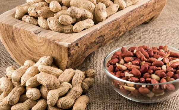 طرز تهیه کره بادام زمینی خانگی؛ یک صبحانه خوشمزه و مقوی