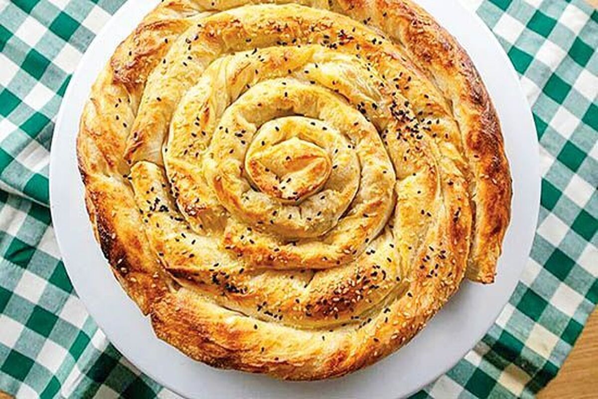دستور تهیه بورک گوشت و قارچ بدون نیاز به فر