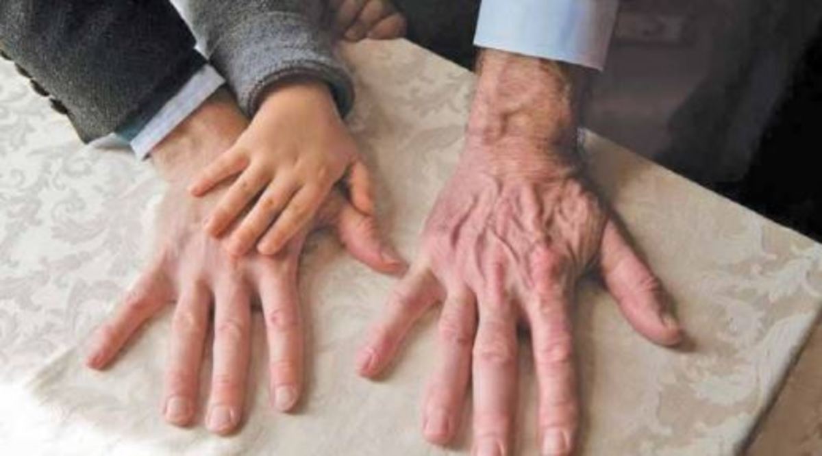 تمدید جوانی؛ اکسیر جوانی همراه با خودش سن ستیزی دارد