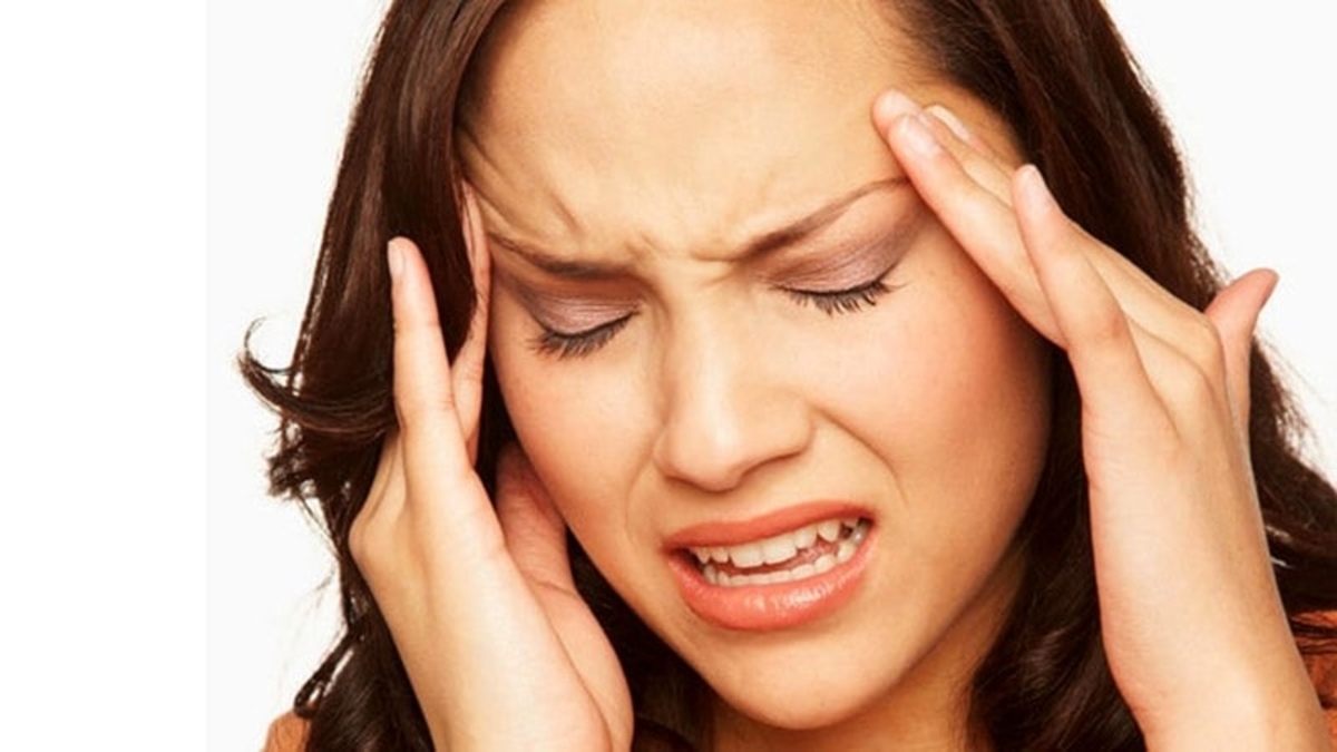 میگرن عصبی چه علائمی دارد؟