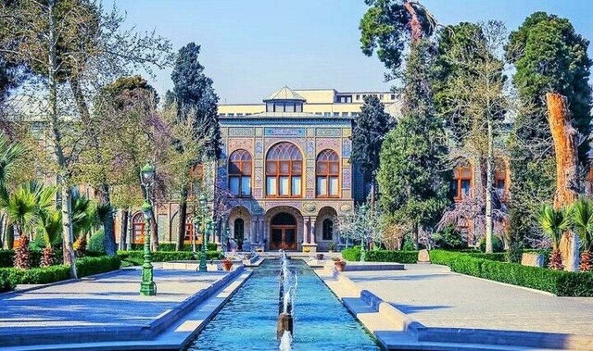 برپایی ایستگاه‌های اطلاع رسانی واستقبال از مسافران در۹۰نقطه پایتخت/انتشار۱۴۰هزار بسته تهرانگردی