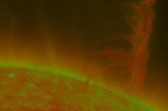 ناسا تصویر گردباد خورشیدی به ارتفاع حدود ۱۲۰ هزار کیلومتر را ثبت کرد