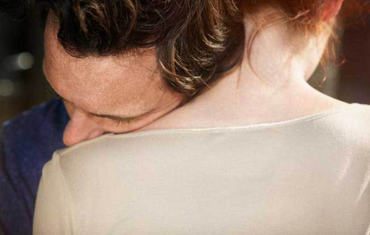 اگر همسری افسرده دارید با این روش‌ها به او کمک کنید