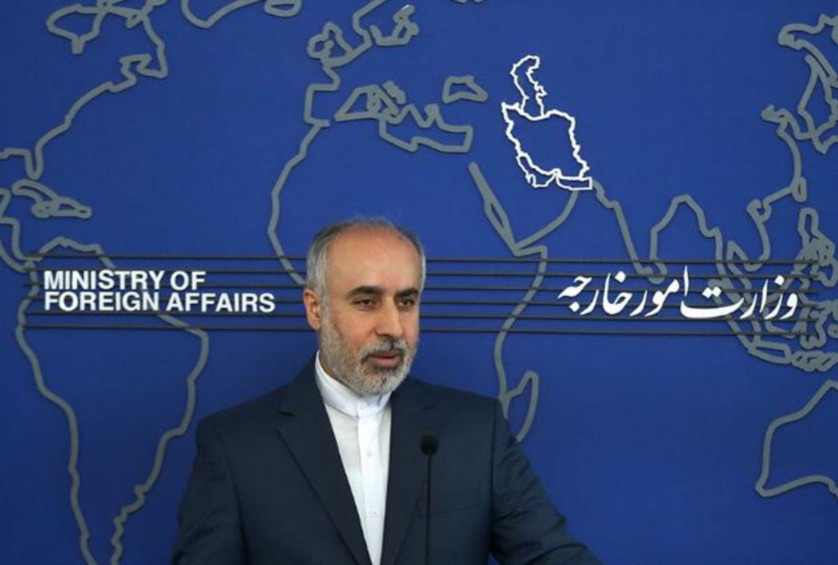 کنعانی: سرکوب زنان در فرانسه، وزرای زن و فمینیست اروپا، کانادا و استرالیا کجایند؟