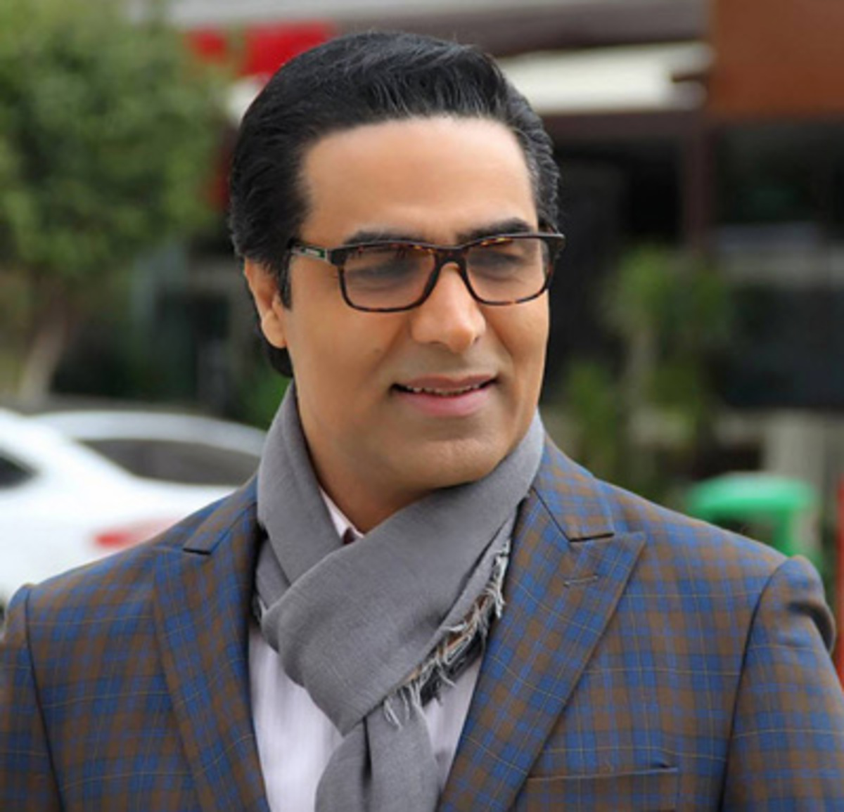 عکسی غیرمنتظره از حضور خواننده مطرح لس آنجلسی در دفاع مقدس + عکس