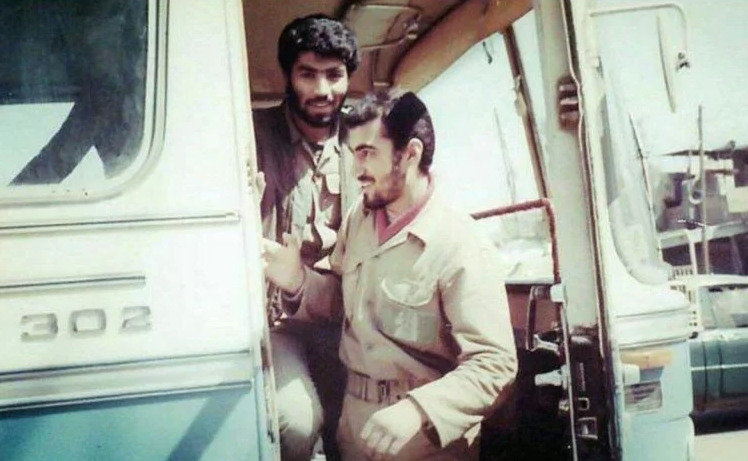 این عکس از خواننده معروف لس آنجلسی در جبهه بعید بود+عکس این عکس از خواننده معروف لس آنجلسی در جبهه بعید بود+عکس