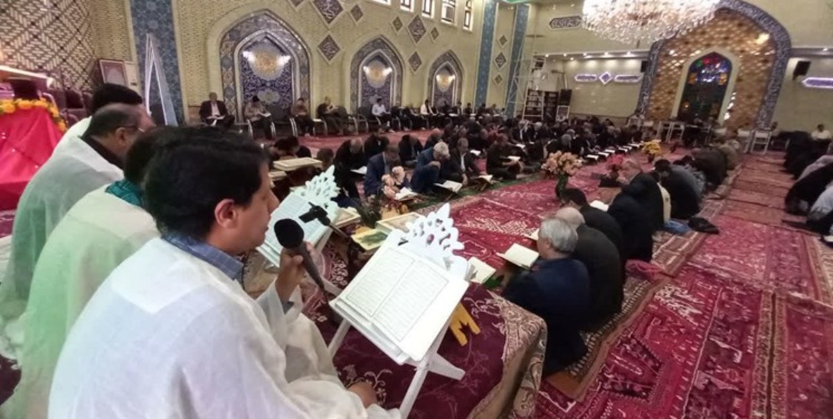اجرای آیین جمع خوانی قرآن کریم جوار ۲۰ امامزاده آذربایحان شرقی