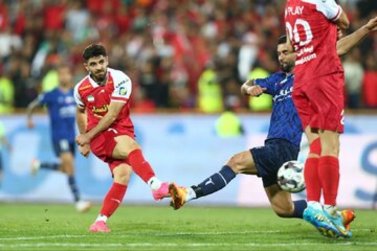 محمدی عمری هافبک پرسپولیس به تیم ملوان پیوست