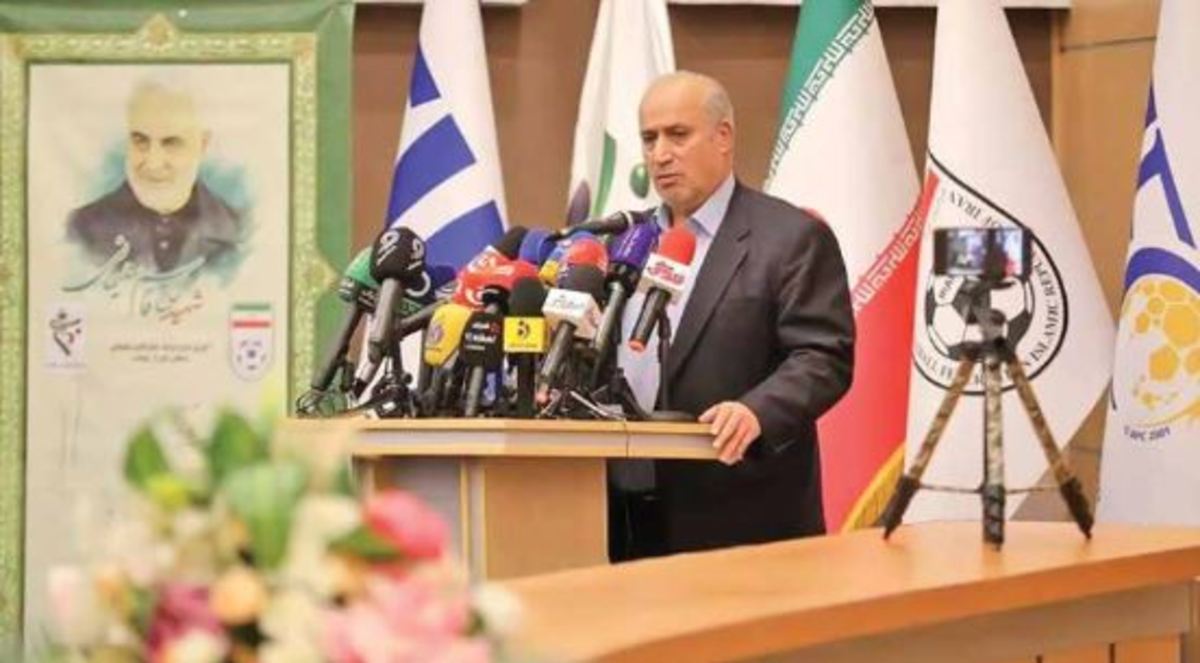 نارضایتی تاج از شرایط داوری‌ها/ VAR پنجشنبه راه ایران را در پیش ‌می‌گیرد