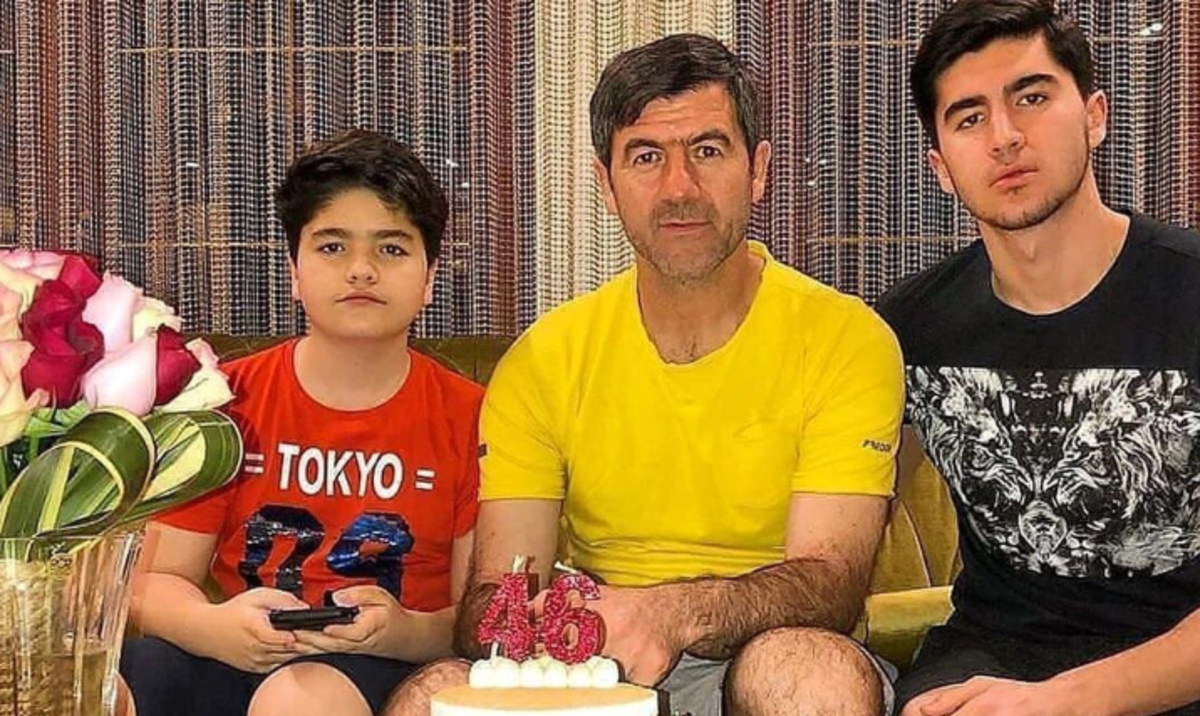 عکس‌های منتشر شده از محل زندگی کریم باقری که شباهت زیادی به تالار‌های مجلل دارد!