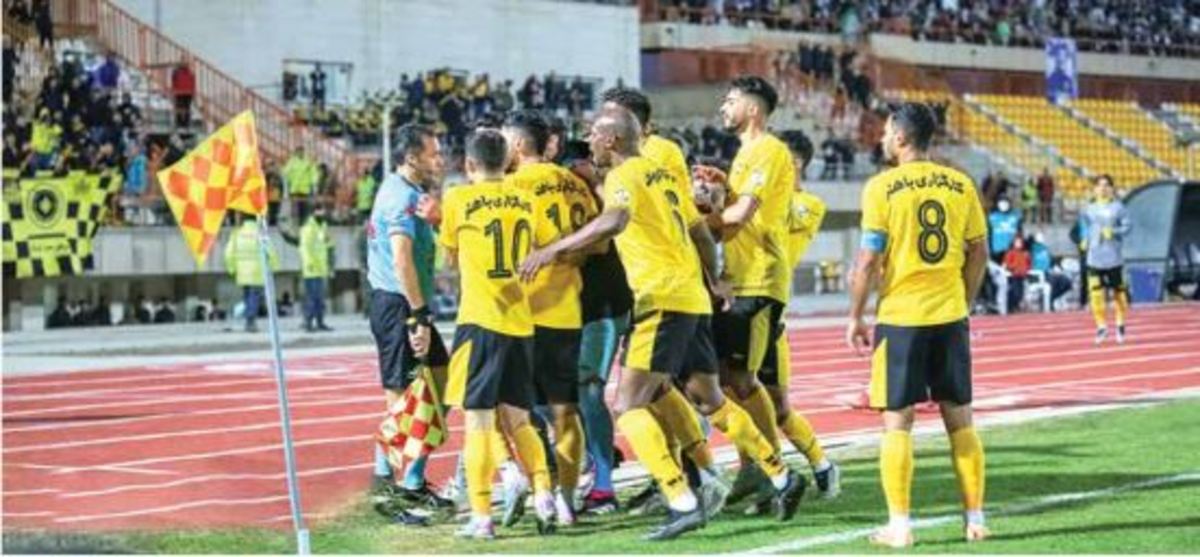 بپاخیزی تازه فوتبال اصفهان! سپاهان و ذوب‌آهن توان حفظ جایگاه خود را دارند