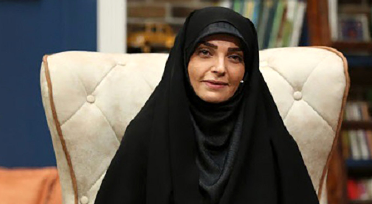 عکس منتشر شده از خانم مجری و دختر زیبایش/شباهت این مادر و دختر شوکه تان می‌کند!