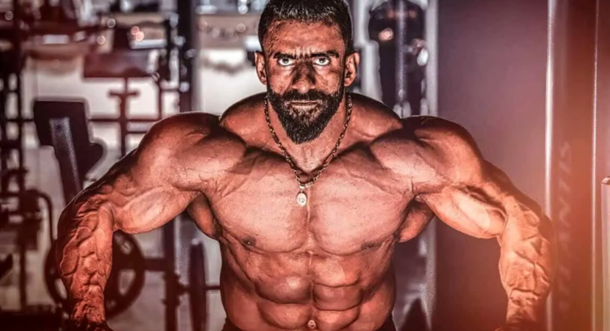 زبان درازی هادی چوپان به رقیب خیالی اش