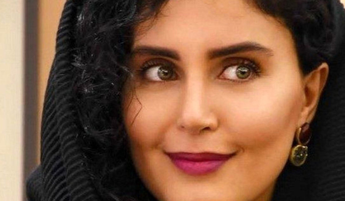 سلفی دو نفره دو خواهر جذاب را از دست ندهید/الناز شاکر دوست یا خواهرش؟