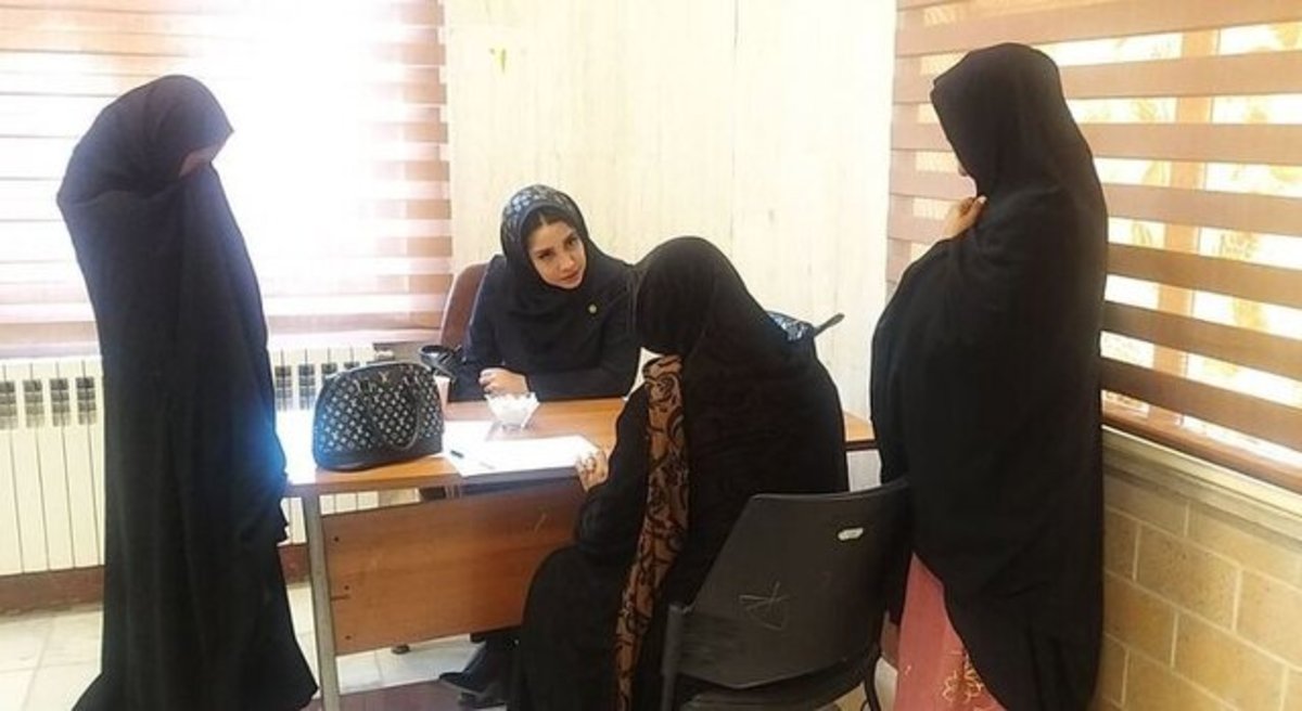 بهره‌مندی زنان حاشیه شهر زاهدان از خدمات رایگان حقوقی