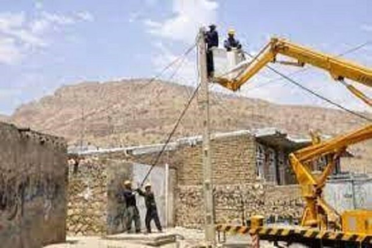 جذب ۶۰ میلیارد تومان اعتبار برای اصلاح شبکه‌های فرسوده و برق‌رسانی به روستا‌های خراسان شمالی
