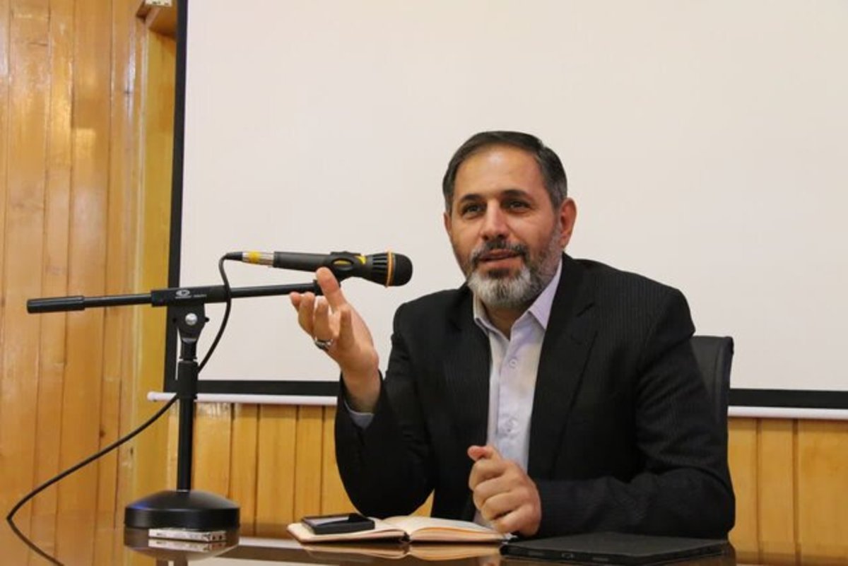 دانشجویان اهمیت انتخابات را تبیین کنند/ برای 