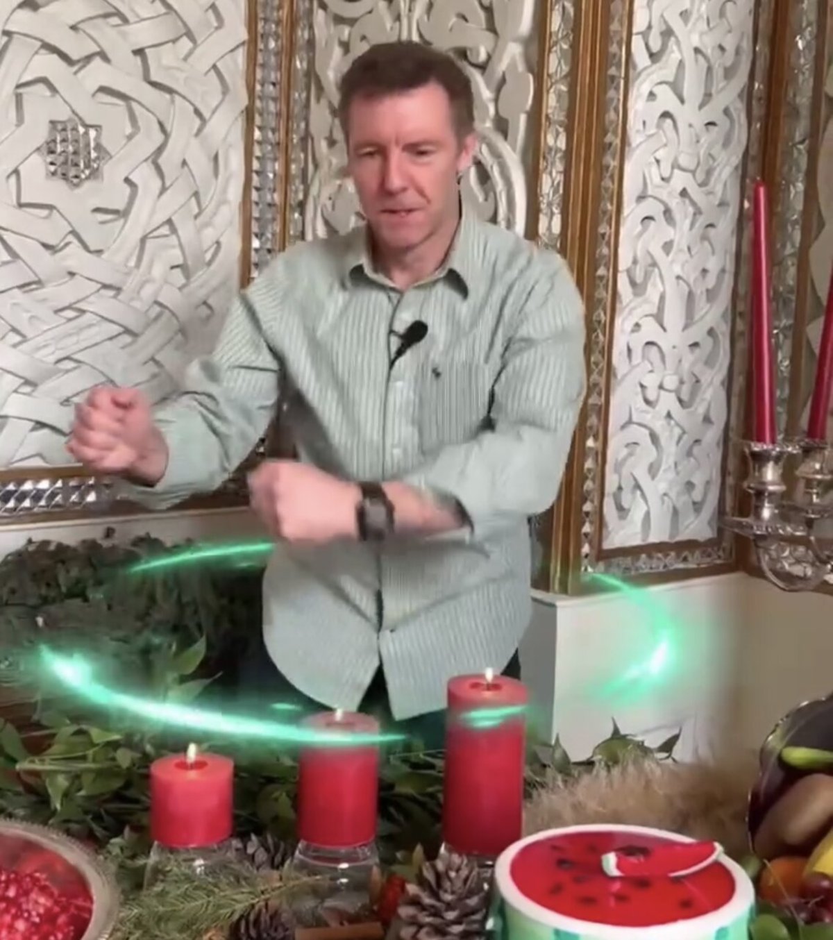هدف از دیپلماسی انار در سفارتخانه‌ها چه بود؟