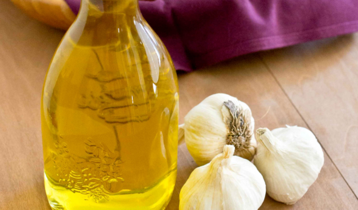 چگونه از روغن سیر برای درمان استفاده کنیم؟