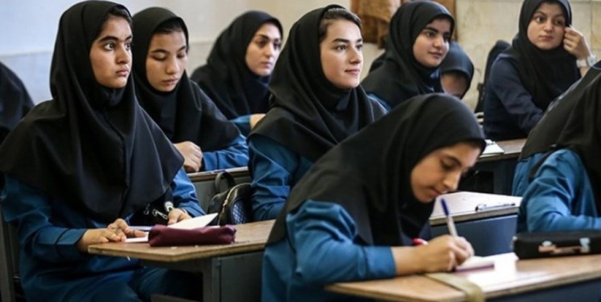 بررسی ارگونومی ۹۲ درصد دانش‌آموزان مقطع ابتدایی فیروزه