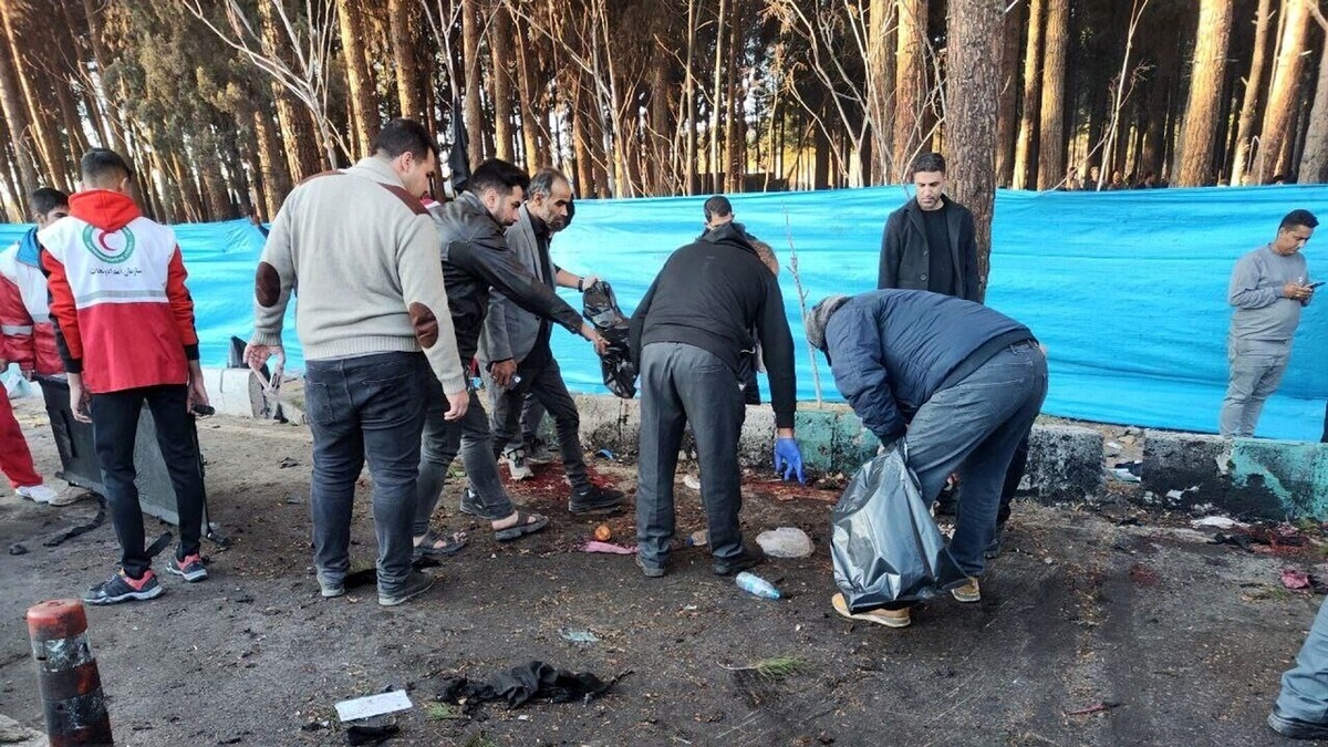 مدارک مجروحان و شهدای حادثه تروریستی در کرمان جمع آوری شده است