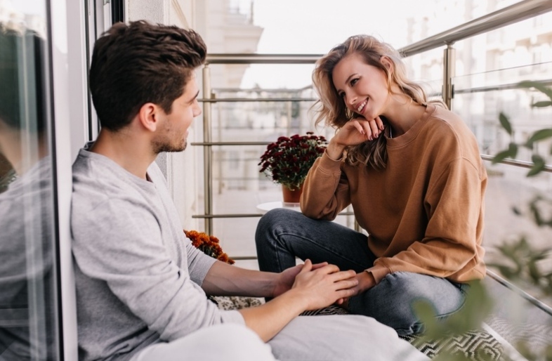 یک عشق واقعی و بی قید و شرط چه نشانه‌هایی دارد؟