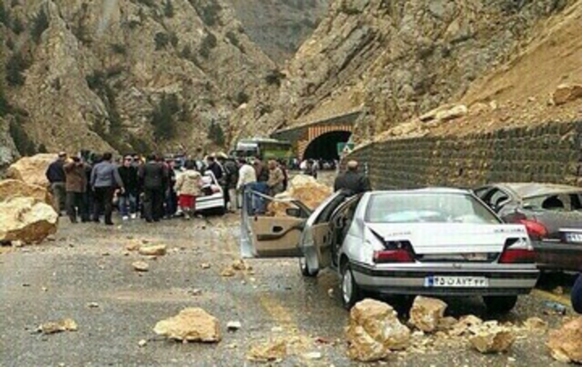 هشدار/ احتمال سقوط سنگ در محور‌های کوهستانی پایتخت