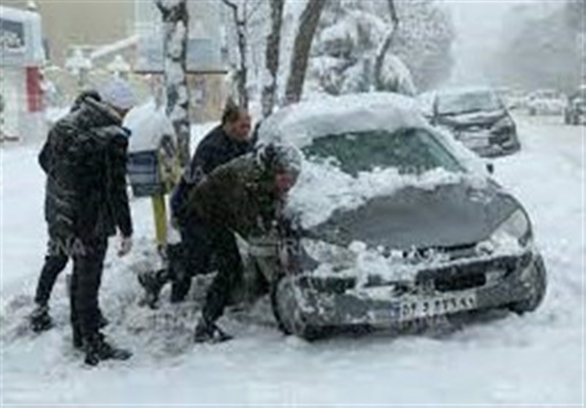 فراخوان بسیجیان برای برف‌روبی در استان اردبیل