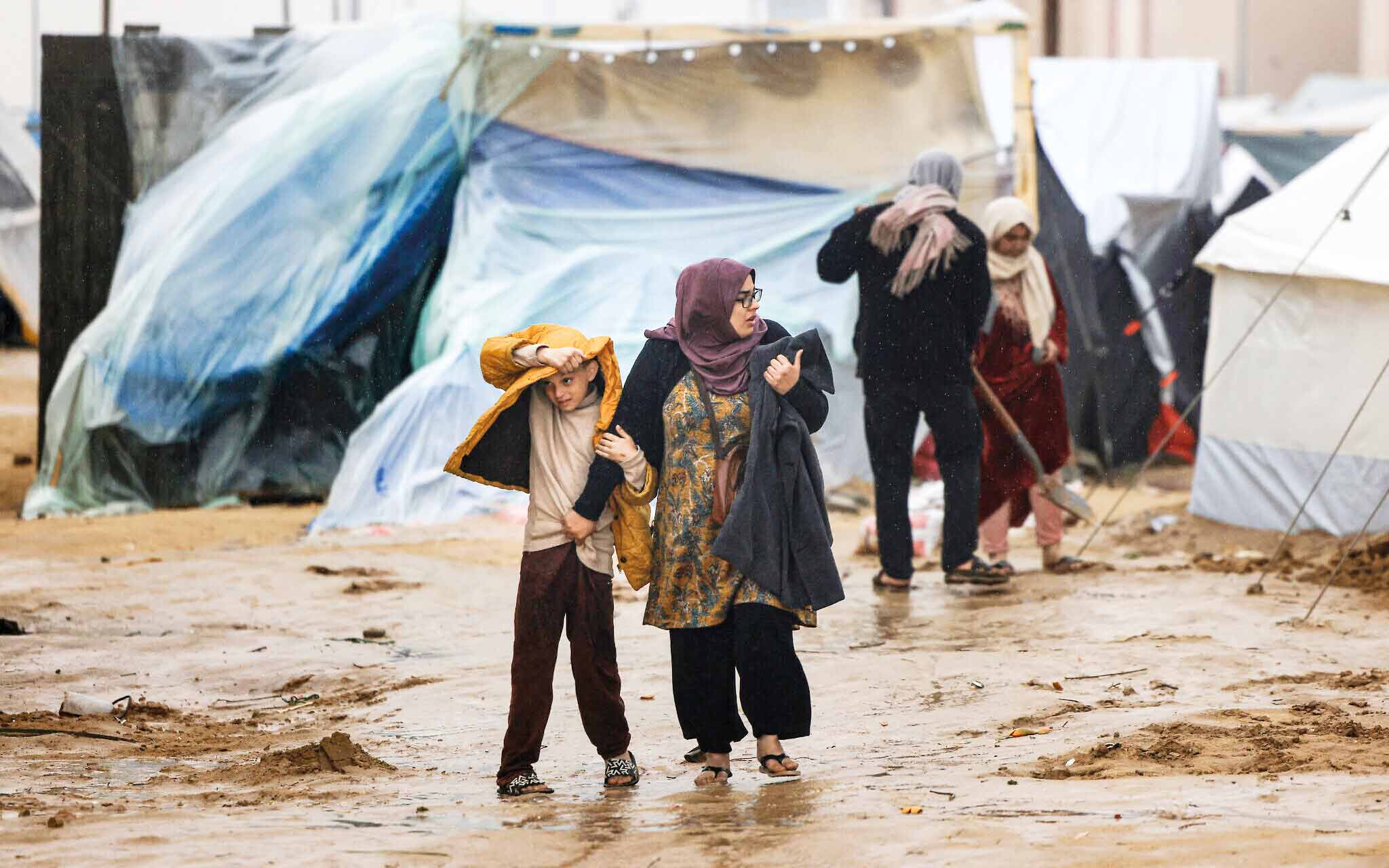 قحطی و سرما به جان مردم غزه افتاده است