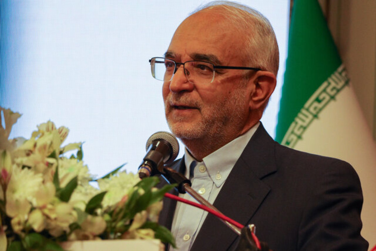 مشارکت بالا در انتخابات قدرت چانه‌زنی ما را در عرصه‌های بین المللی بالا می‌برد