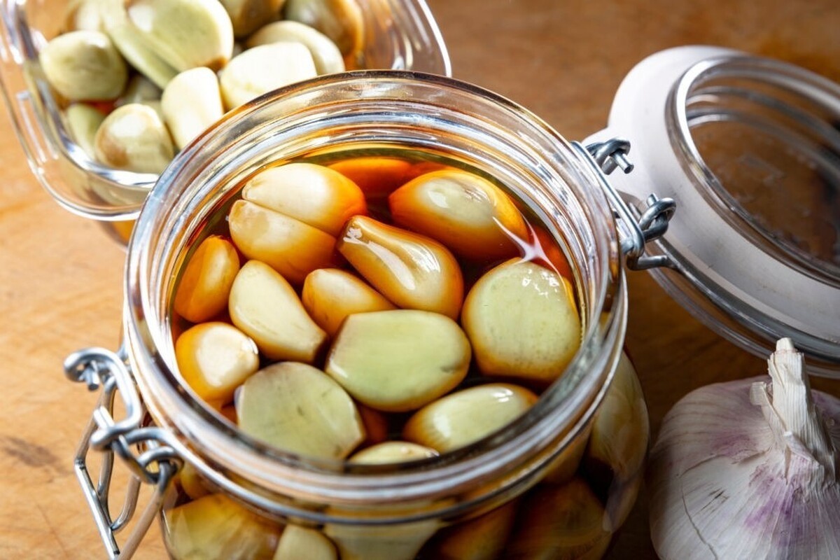 ترشی سیر عربی، یک چاشنی منحصربفرد برای سفره هاتون