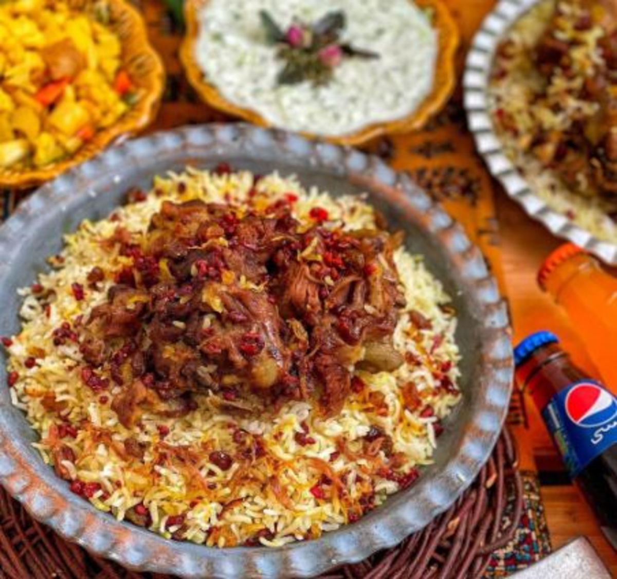 لای پلو قشقایی یک غذای مجلسی و فوق العاده خوشمزه که انگشتاتم می‌خوری