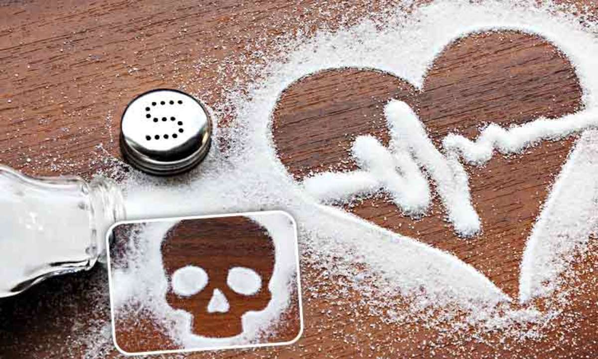 بامزه و بی‌نمک