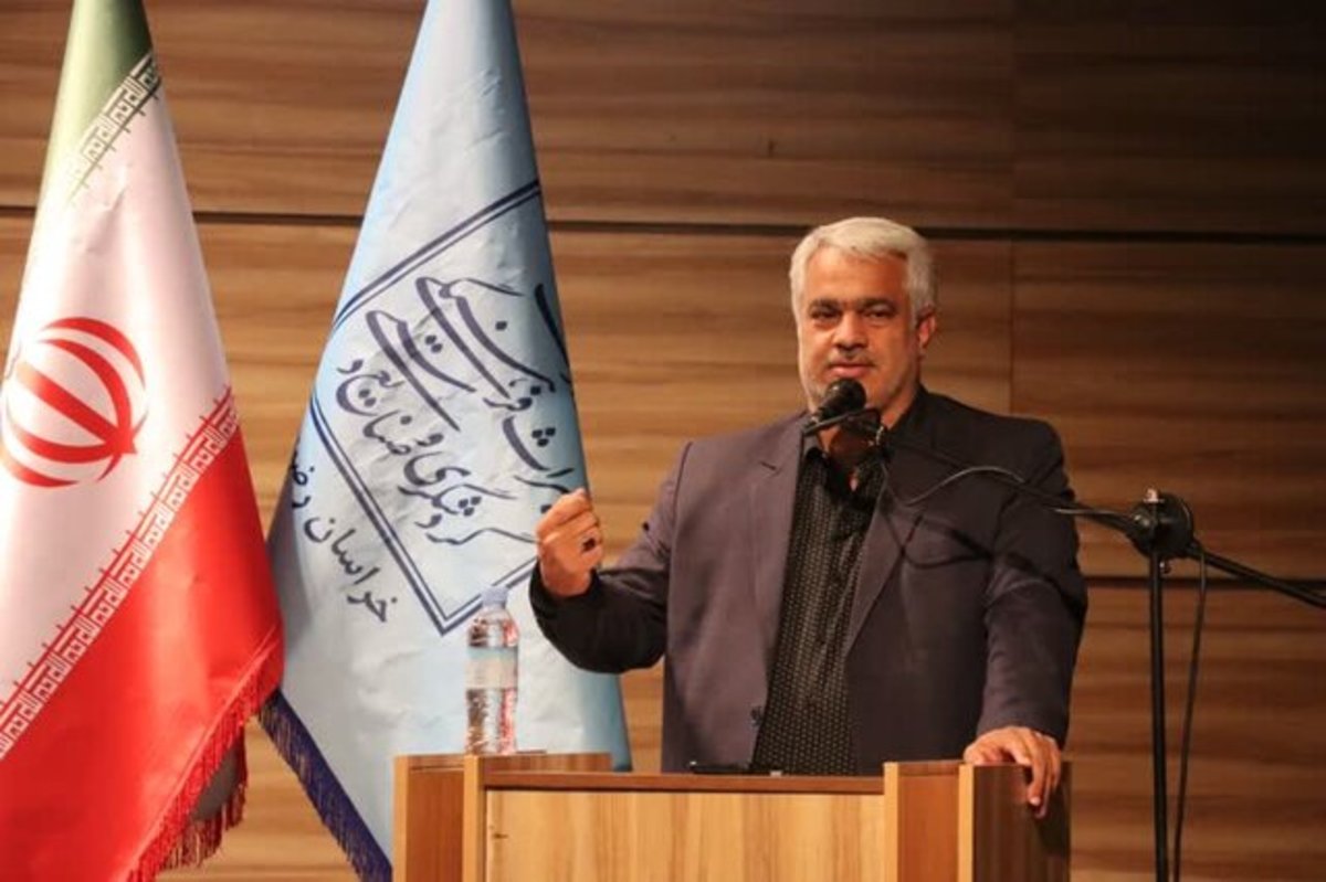 اتصال بیشتری بین صنایع دستی و سوغات زائر برقرار شود