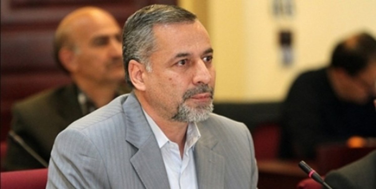 شیرازی و پسرش ۲ سال محروم شدند