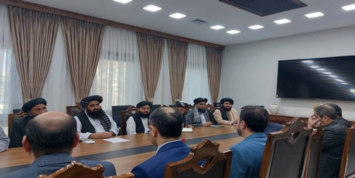 غریب‌آبادی با سرپرست وزارت امور خارجه افغانستان دیدار کرد