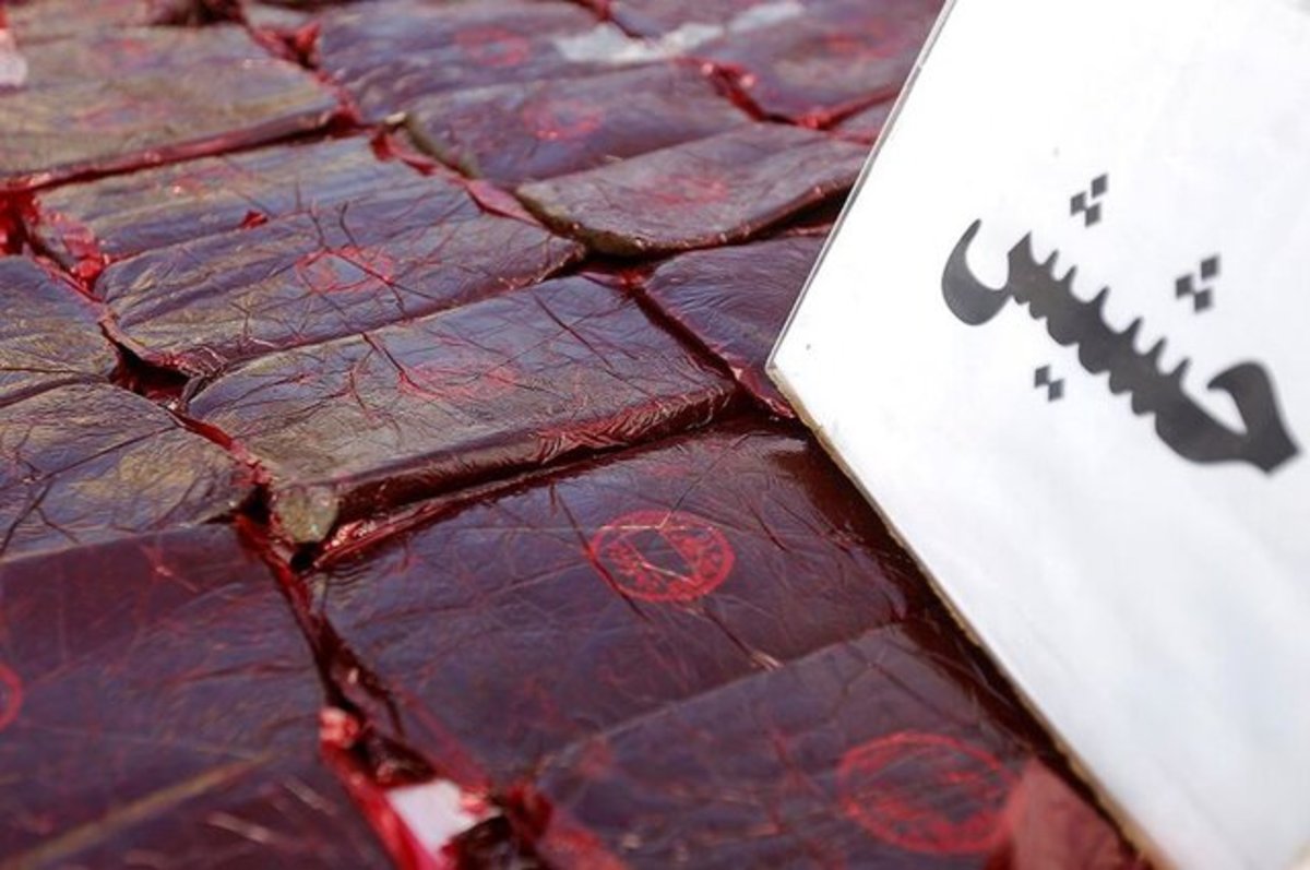 بیش از یک تن مواد مخدر در میناب کشف شد