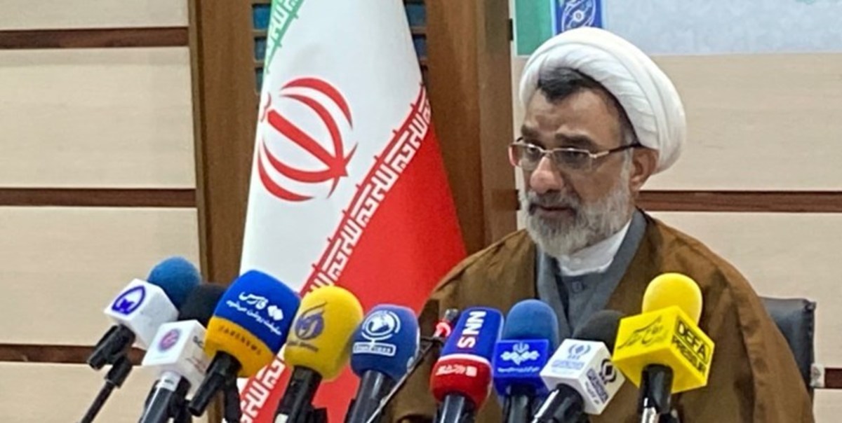 خسروپناه: پژوهشگاه‌ها در رصد مسائل به شورای عالی انقلاب فرهنگی کمک کنند