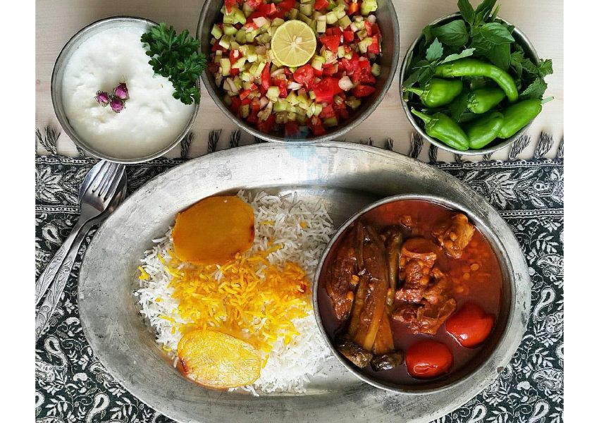 دستور پخت مسمای بادمجان یک غذای لذیذ و کم هزینه برای شام