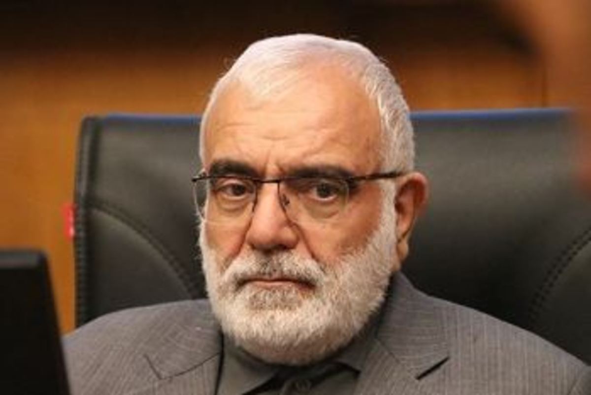 بختیاری: ۱۰۰ هزار مددجو از زیر پوشش کمیته امداد خارج می‌شوند