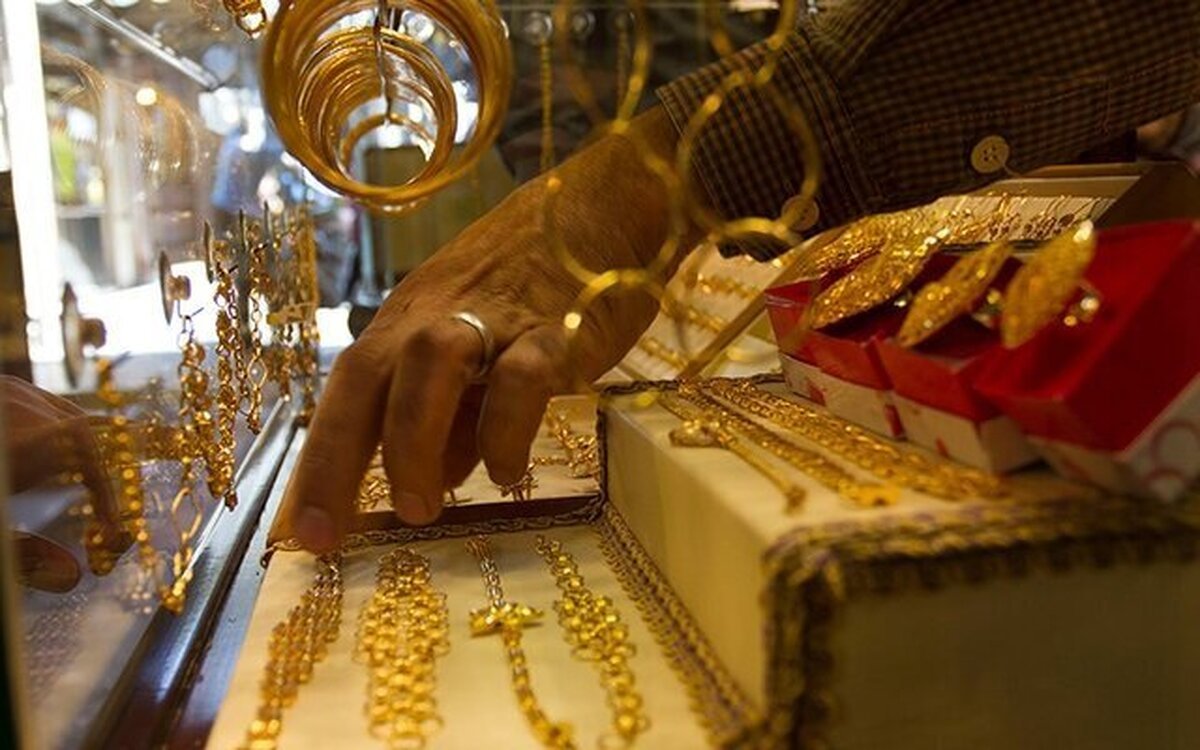 پشت پرده‌های جنجال مالیات طلا فروشان